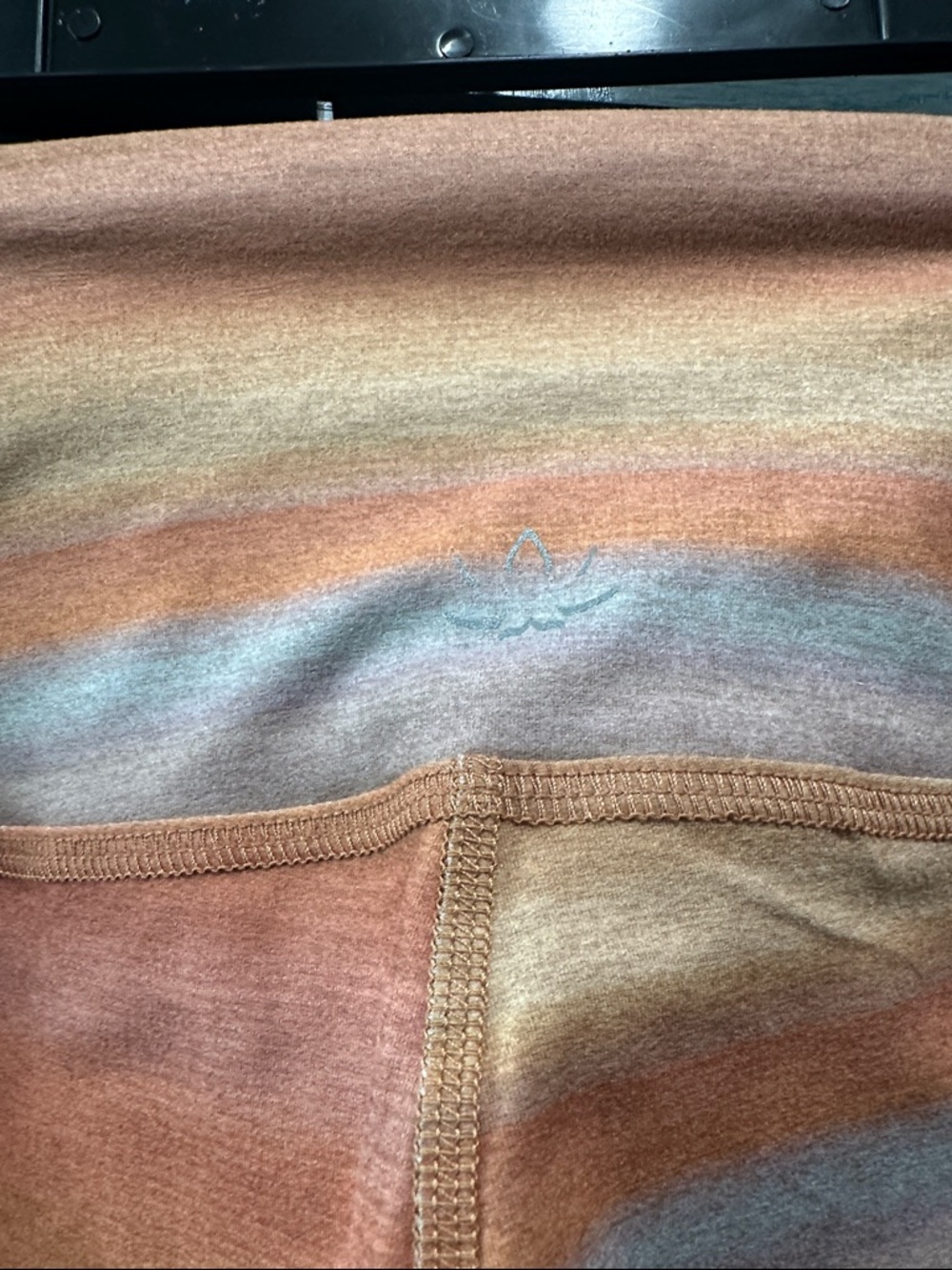Beyond Yoga Leggings NWT Sz S - Picture 3 of 8